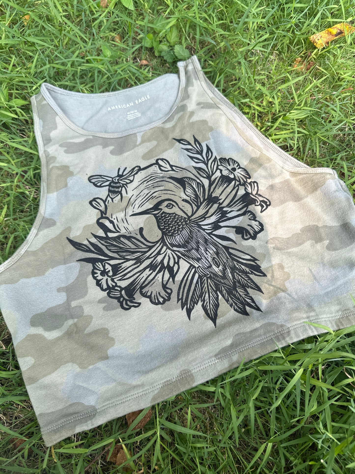 Pollunators crop top - Medium