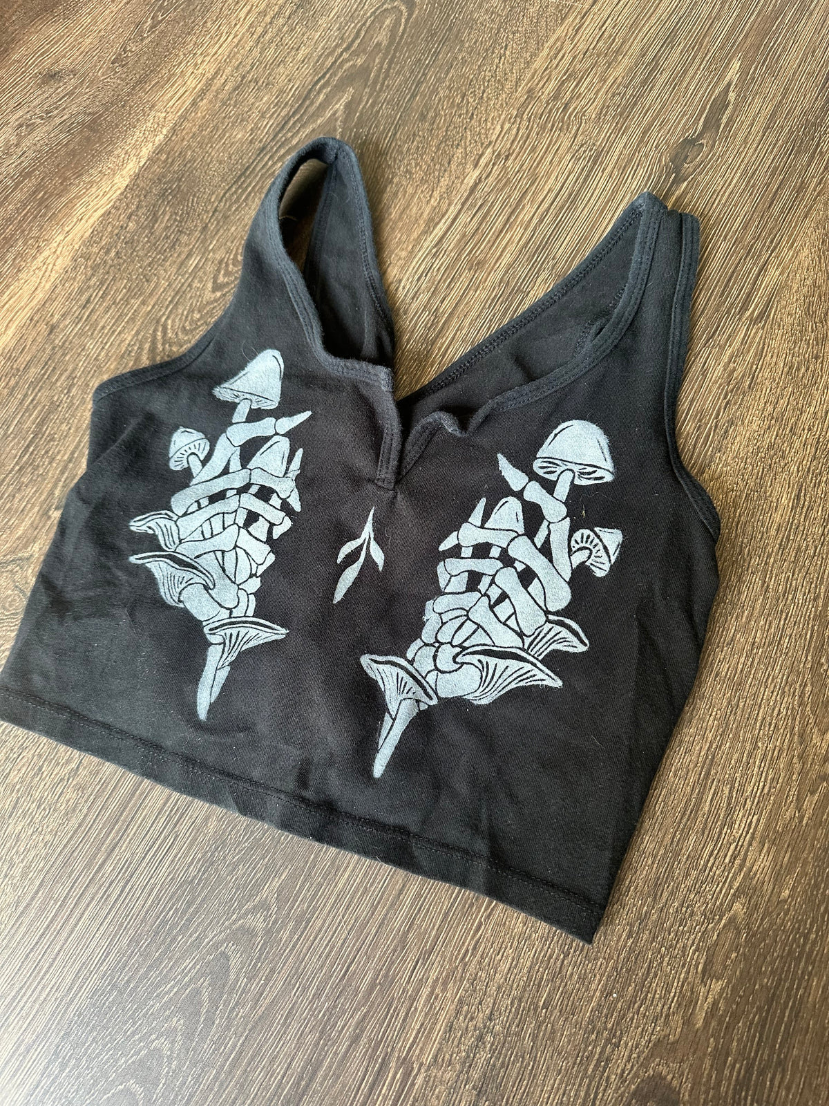 Medium fungi fingers Block print Crop top