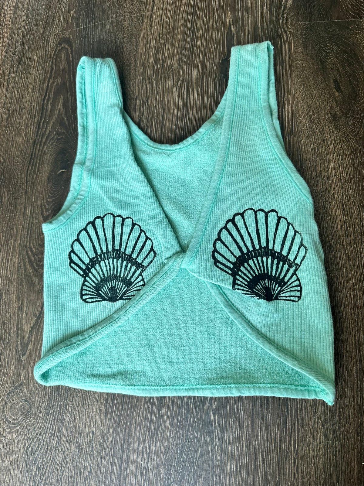 Small shells Block print Crop top