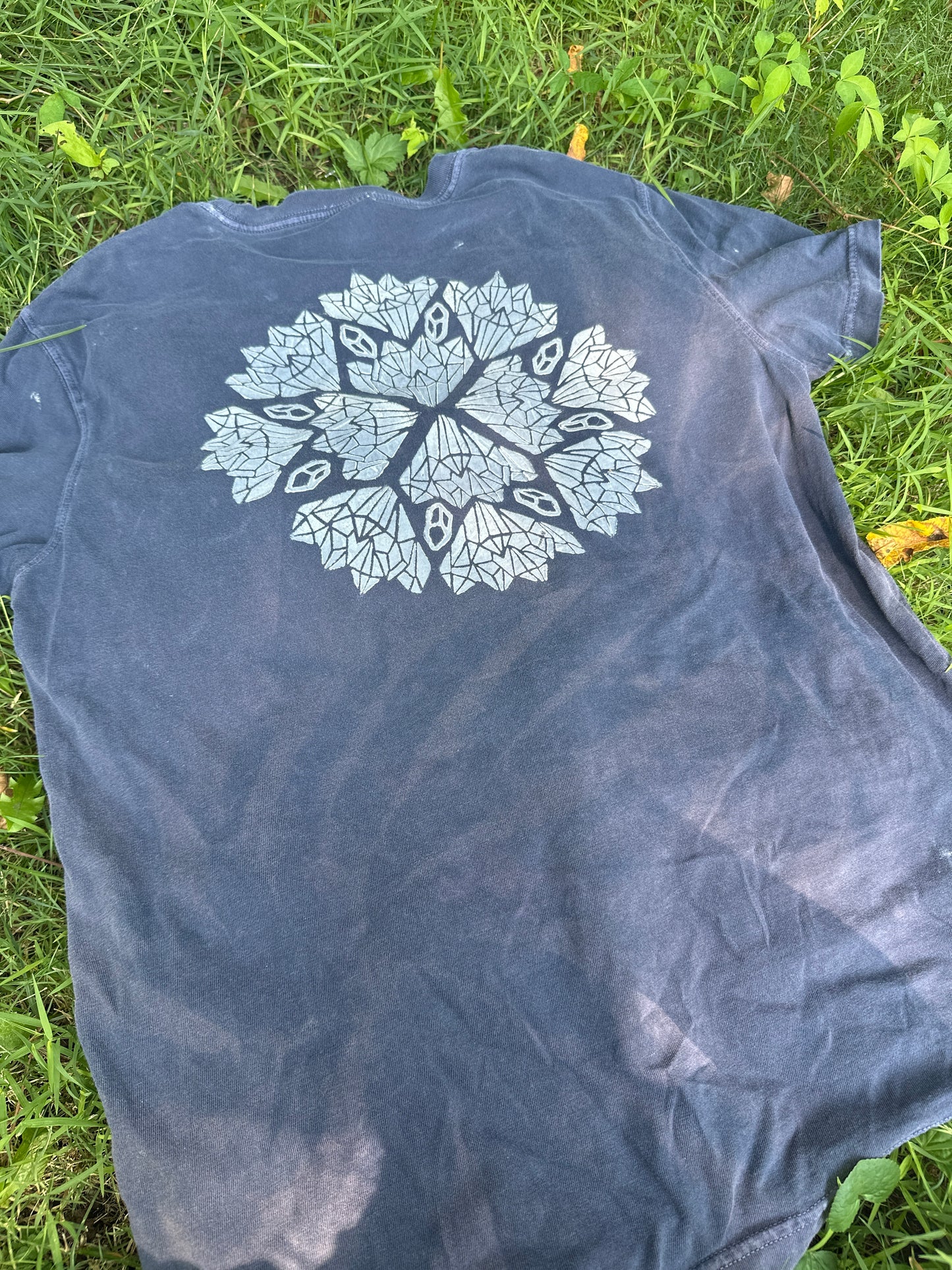 Crystal Cluster tee - Medium