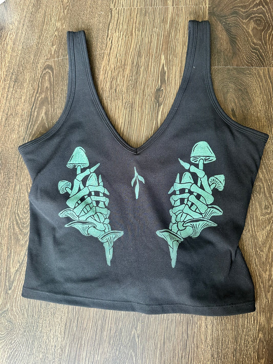 Small fungi fingers Block print Crop top