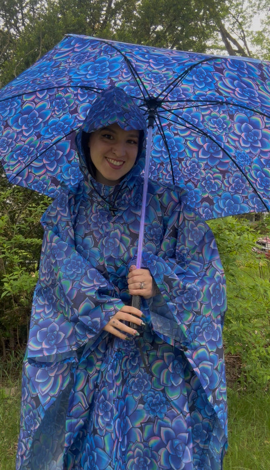 Echevarium Rain Poncho