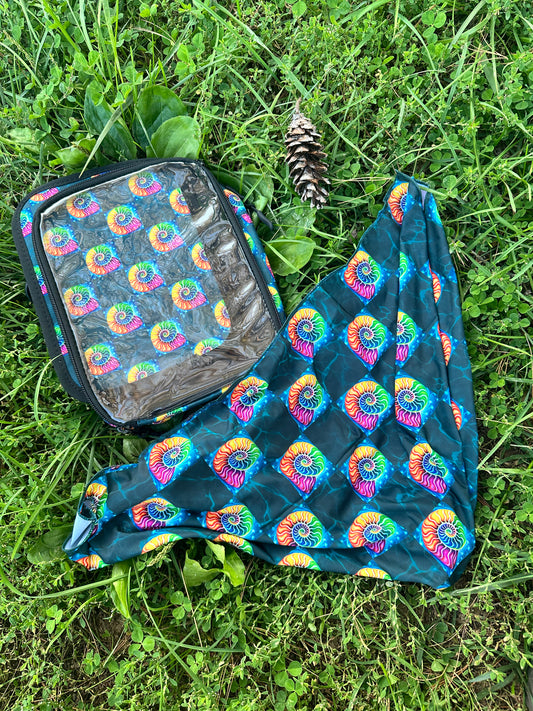 Checkered ammonite package