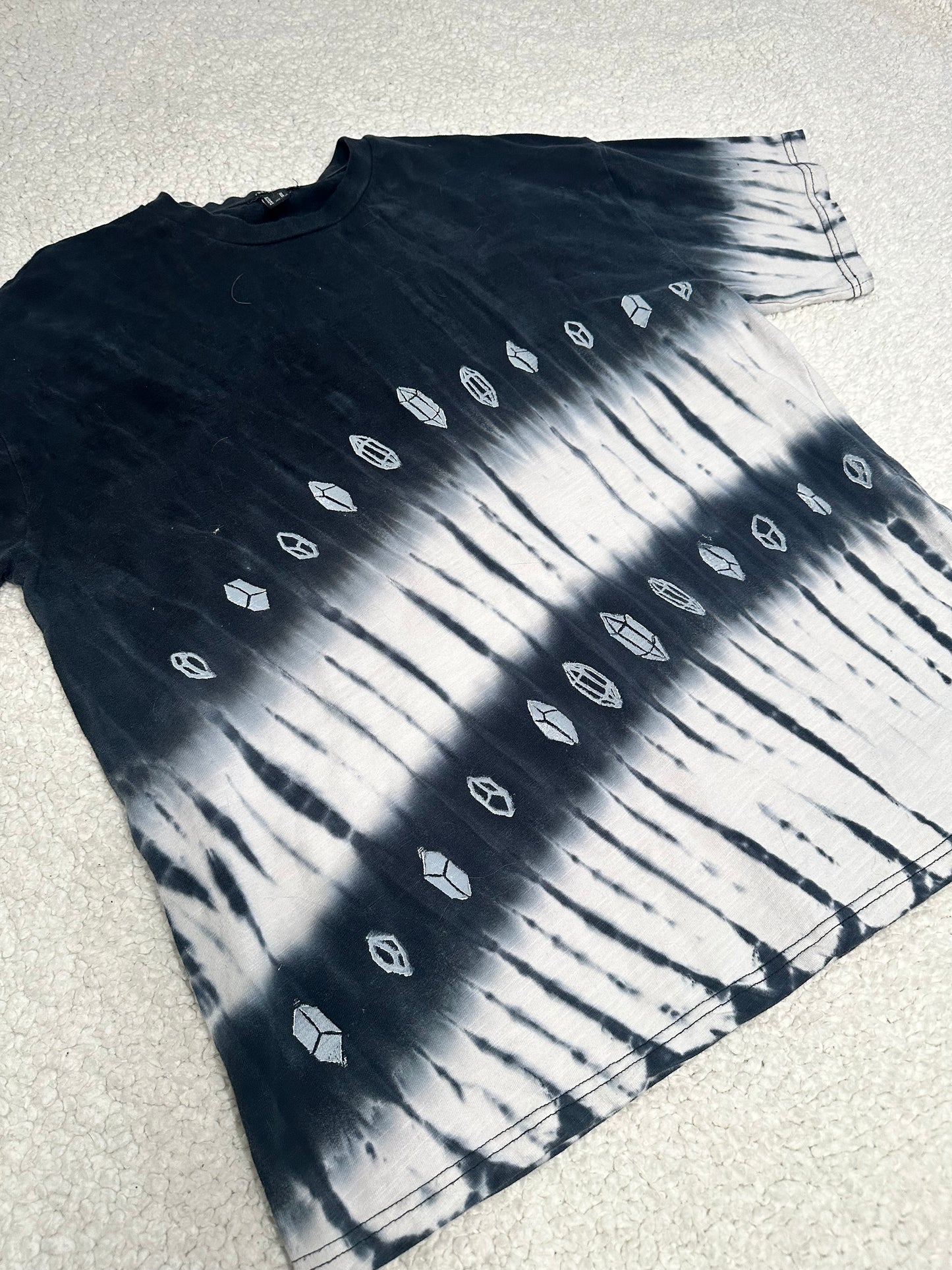 Crystal Aura t-shirt (medium)