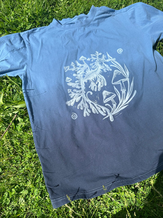 Blue Ombre Sea Dragon t-shirt (medium)