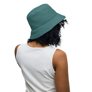 Mountain Muse Reversible bucket hat